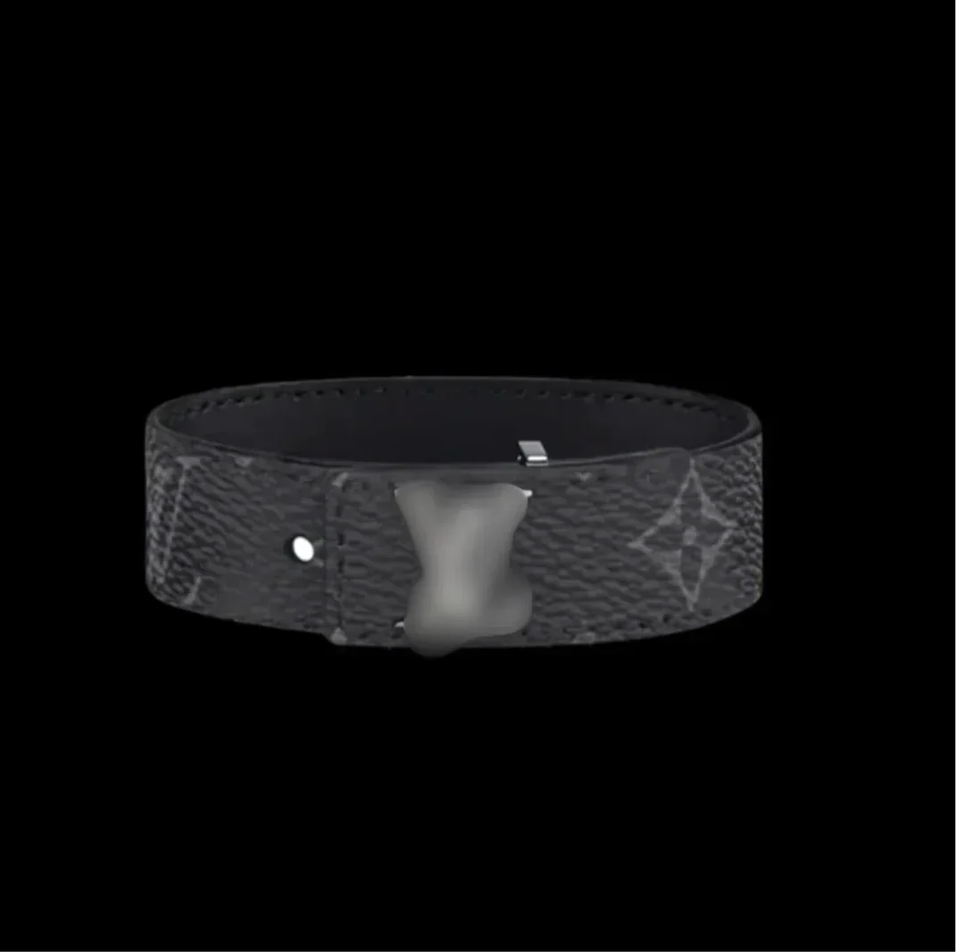 Lv1 Braclet